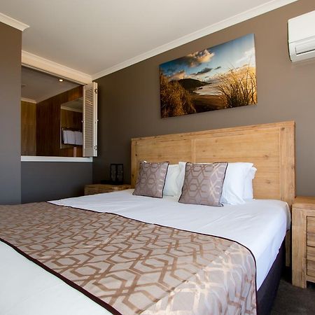 บีช เฮเว่น เอ็กเซกคิวทีฟ อพาร์ตเมนต์ Aparthotel Korora ภายนอก รูปภาพ